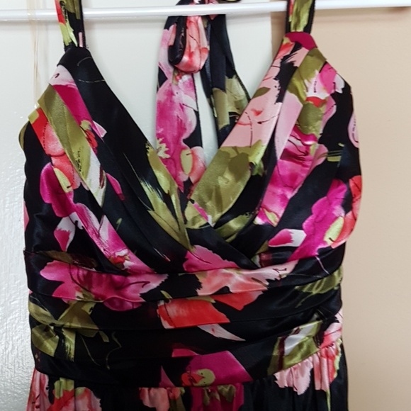 Trixxi Floral Dress - Size XS - Picture 3 of 7